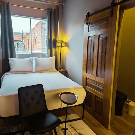 The Well Hotel & Taproom Trinidad Exteriör bild